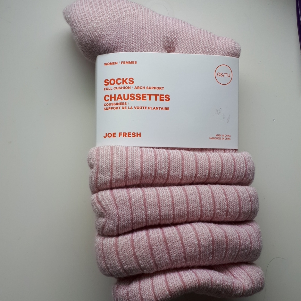 3 for 15 👡 Pink reading socks